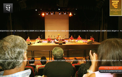 satinder sartaaj performing live satinder sartaaj performing live