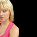Elisha Cuthbert 3