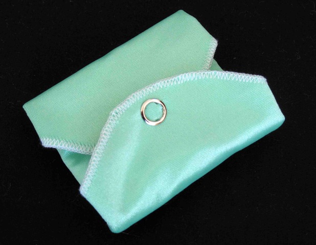 [pantyliner folded_web[5].jpg]