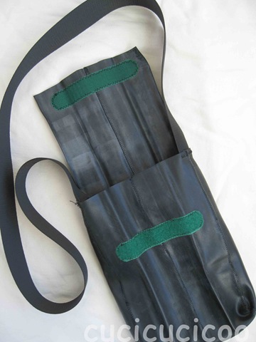 [inner tube bag_velcro[5].jpg]