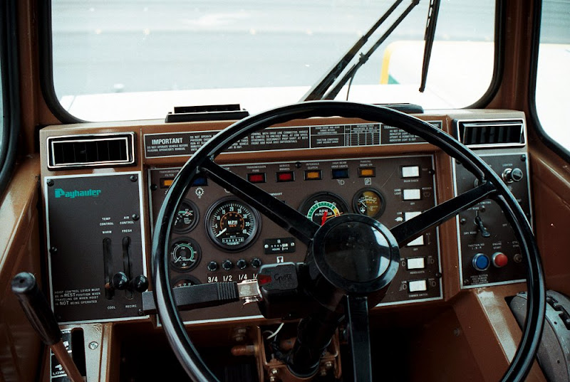 Payhauler350C_01zh.jpg