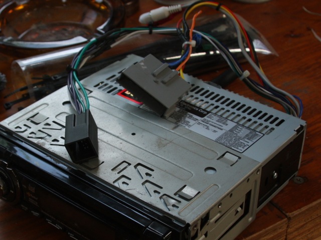 [sldrng01_019[2].jpg]