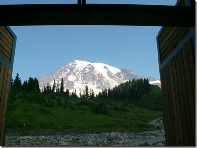 Links to Paradise Pix! (Mt Rainier from Paradise Visitors Centre)