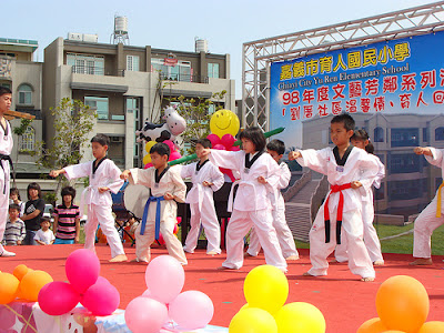 表演舞台,敢現夠炫.jpg