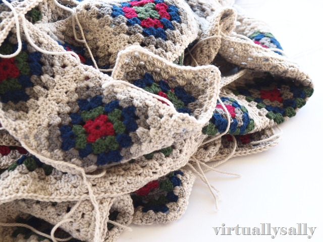 [a pile of crochet[7].jpg]