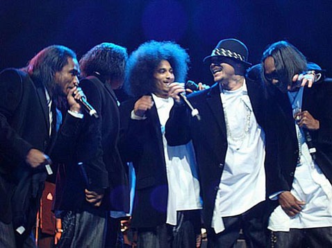 [bone_thugs_uni_5[3].jpg]