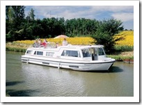 Massive Selection of Boats for Hire