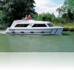 River Lot Boating Holidays