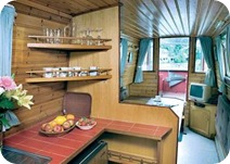 Fully Equipped Narrow Boats for Self Catering