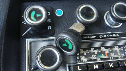 It is actually a rotating thermostat knob on an Old Classic W114 Mercedes 