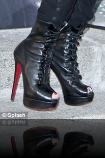 article-0-09D59CE0000005DC-843_233x267