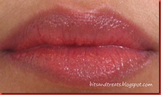 etude house lip concealer with etude house lipstick, by bitsandtreats
