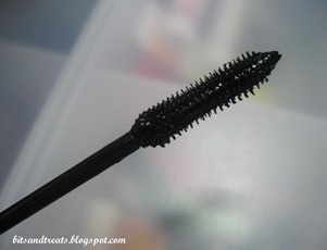 maybelline pulse perfection vibrating mascara wand, by bitsandtreats