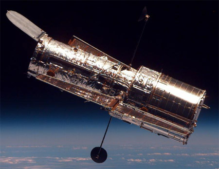 [hubble-space-telescope-001.jpg]