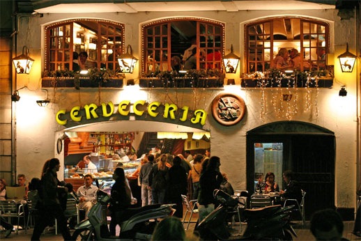 [barcelona-larambla-cafe2[4].jpg]