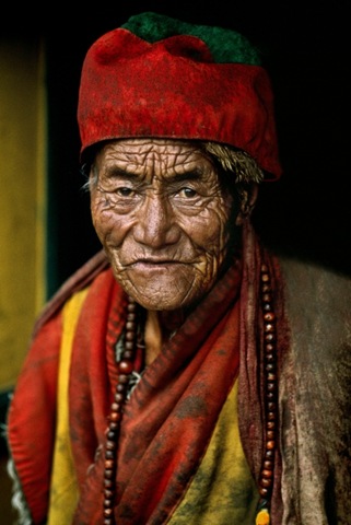 [tibet-10009buddhism by steve mccurry[3].jpg]