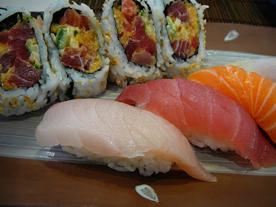 http://lh4.ggpht.com/_CPnnNGFEfi4/SvmU3S2xE3I/AAAAAAAABfA/BGbLiWdWADA/s400/P1020835.JPG