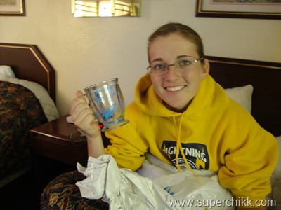 [91Emily w her hot chocolate mug that Caedmon and Melissa personalized for her[2].jpg]