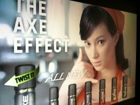 20090713_axe_girl.jpg