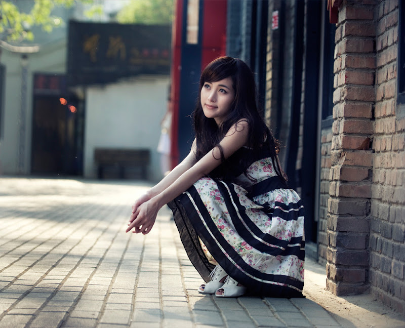 美眉日报 bb0fbe18 2dc3 42cf b2cf d7aab702495f 何静户外拍摄服装PP