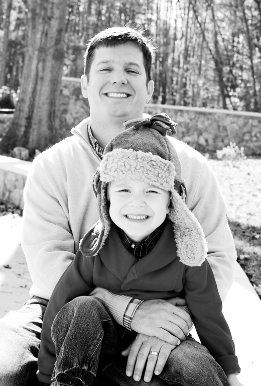 [sky and hat bw[5].jpg]