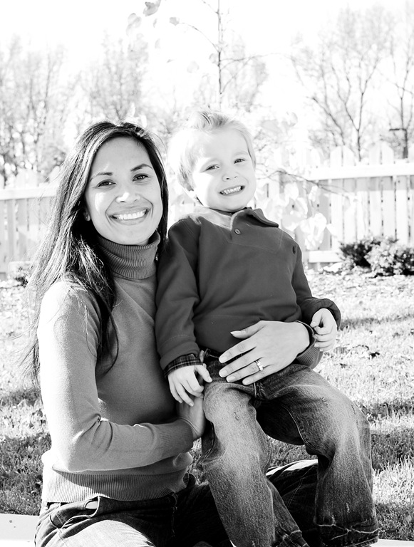 [sky and i bw[10].jpg]