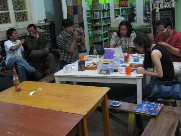 [kecosersdanwartawan3.jpg]