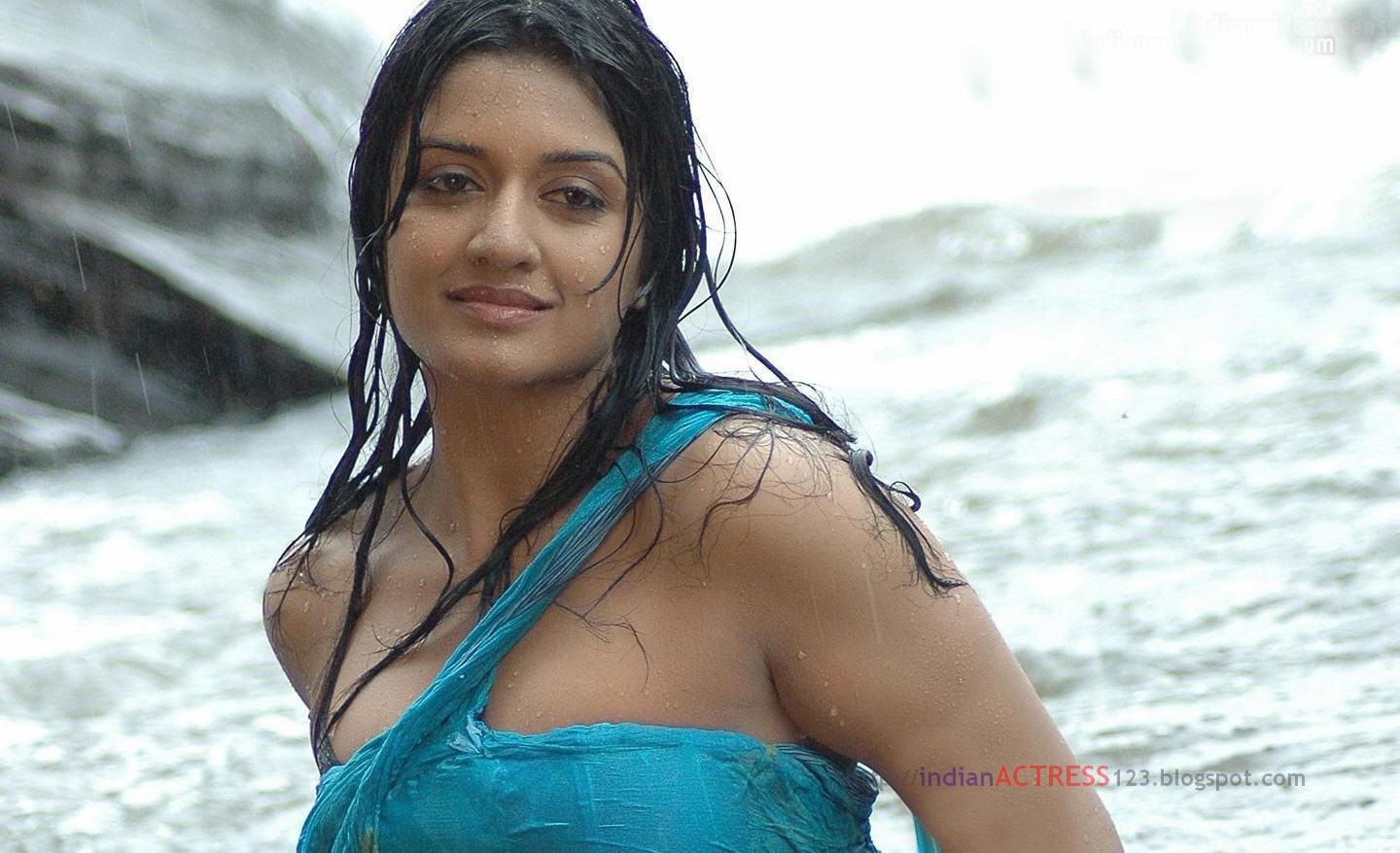 [Vimala_raman_06[3].jpg]