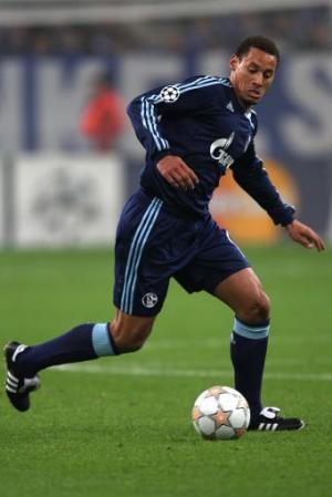 jermaine jones presence