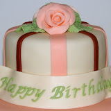 Peach Rose Cake038.JPG