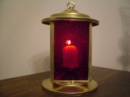 [cemetery votive lantern nonnie[3].jpg]
