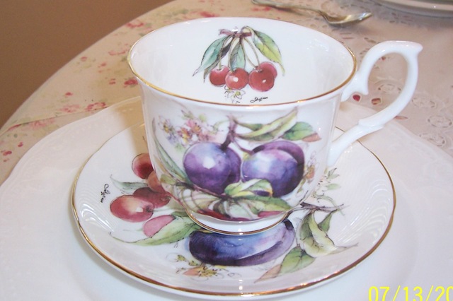 [plums teacup[3].jpg]