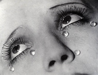 [man-ray-lacrime-di-vetro-1930[4].jpg]