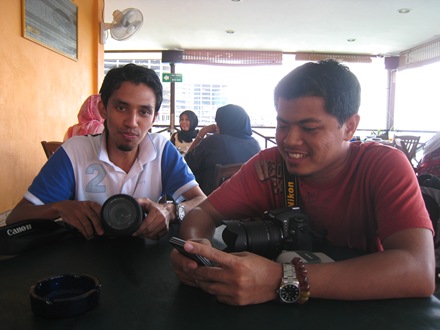 Tak bley tinggal DSLR~