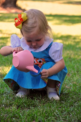 [blair's 2nd bday aunt linnie pics 100910 (492)[4].jpg]