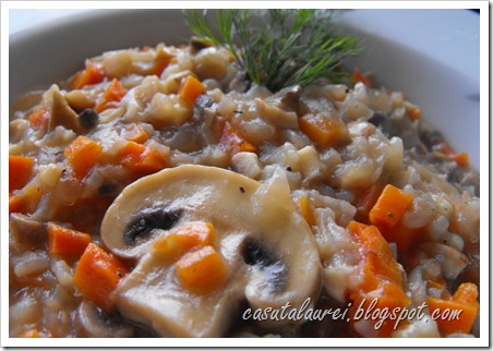 Articole culinare : Provocarea lunii la Daring Kitchen: Risotto, varianta mea: risotto cu morcovi si ciuperci