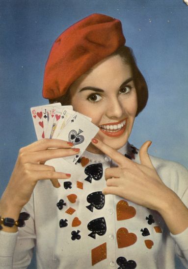 Cartes Postales Pop et  Kitsch des années 50, 70 et 70 - Pop and kitsch vintage postcards from the fifties, the sixties and the seventies : Femmes d'intérieur