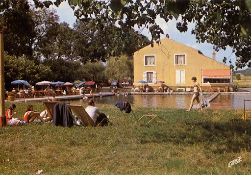 Cartes Postales Pop et Kitsch des années 50, 70 et 70 A week-end in the country / Un week-end à la campagne