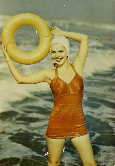 Cartes Postales Pop et  Kitsch des années 50, 70 et 70 Babes on the beach / En maillot de bain
