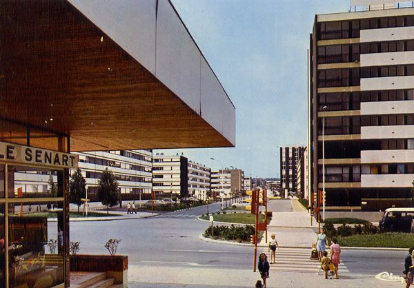 Cartes Postales Pop et  Kitsch des années 50, 70 et 70 Avec un peu d'aide de nos amis - Pop and kitsch vintage postcards from the fifties, the sixties and the seventies : EPINAY-sous-SENART (Essonne) Les Nouvelles Résidences