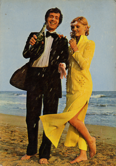 Cartes Postales Pop et  Kitsch des années 50, 70 et 70 - Pop and kitsch vintage postcards from the fifties, the sixties and the seventies : Groovy people, Jeunes gens modernes