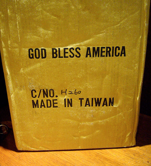 Abençoados sejam os EUA.. e Taiwan... e outros sítios onde se fazem faixas, bandeiras e outras coisas... Abençoados sejam os EUA.. e Taiwan... e outros sítios onde se fazem faixas, bandeiras e outras coisas...
