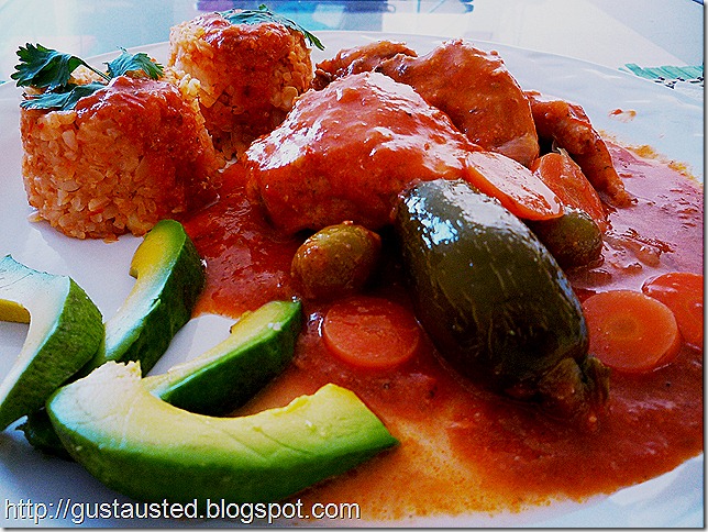 Con un chile jalapeño en vinagre mmm rico! Con un chile jalapeño en vinagre mmm rico!