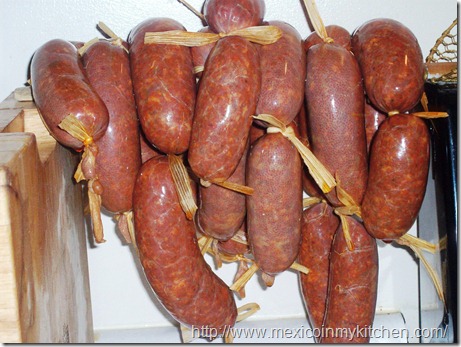 SE CUELGAN LOS CHORIZOS