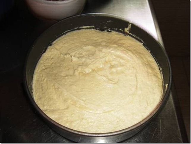 BIZCOCHO DE QUESO Y NARANJA La batida es densa