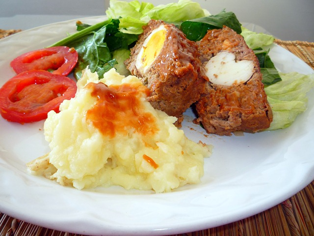 PASTEL DE CARNE EMPLATADO (3) PASTEL DE CARNE EMPLATADO (3)