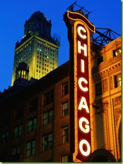 BN14726_22~Chicago-Theatre-Facade-and-Illuminated-Sign-Chicago-United-States-of-America-Posters