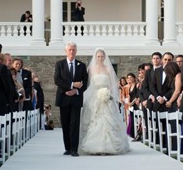 [ht_clinton_mezvinsky_wedding_1_10073[1].jpg]