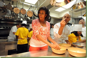 alg_obama_kitchen_students