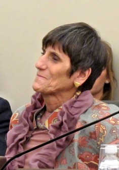 [De20Lauro2082103.jpg]